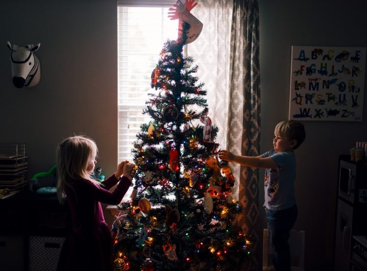 Ako zabaviť deti na Vianoce? Adventné „bojovky“ pre malých dobrodruhov